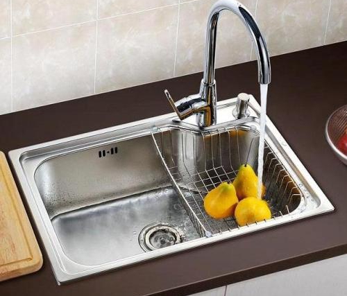 韶关厨房水槽装修设计，单槽还是双槽更方便？